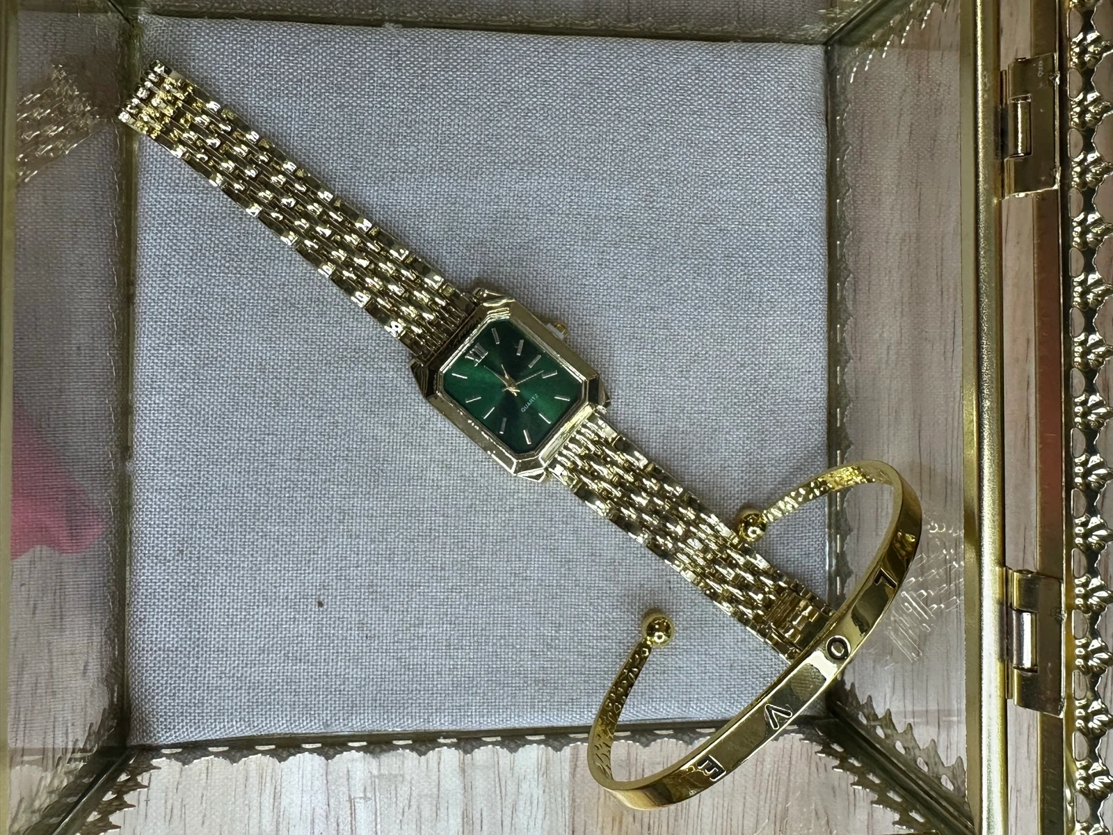 Chic Gold Set: Square Emerald Dial Watch & 'LOVE' Bangle – photo 6